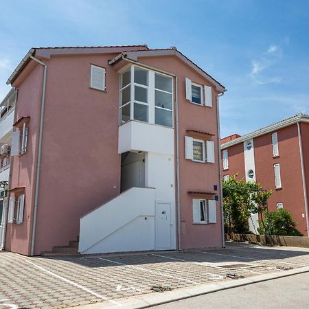 Apartments La Natalli Baška Exteriör bild